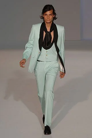 Look 44